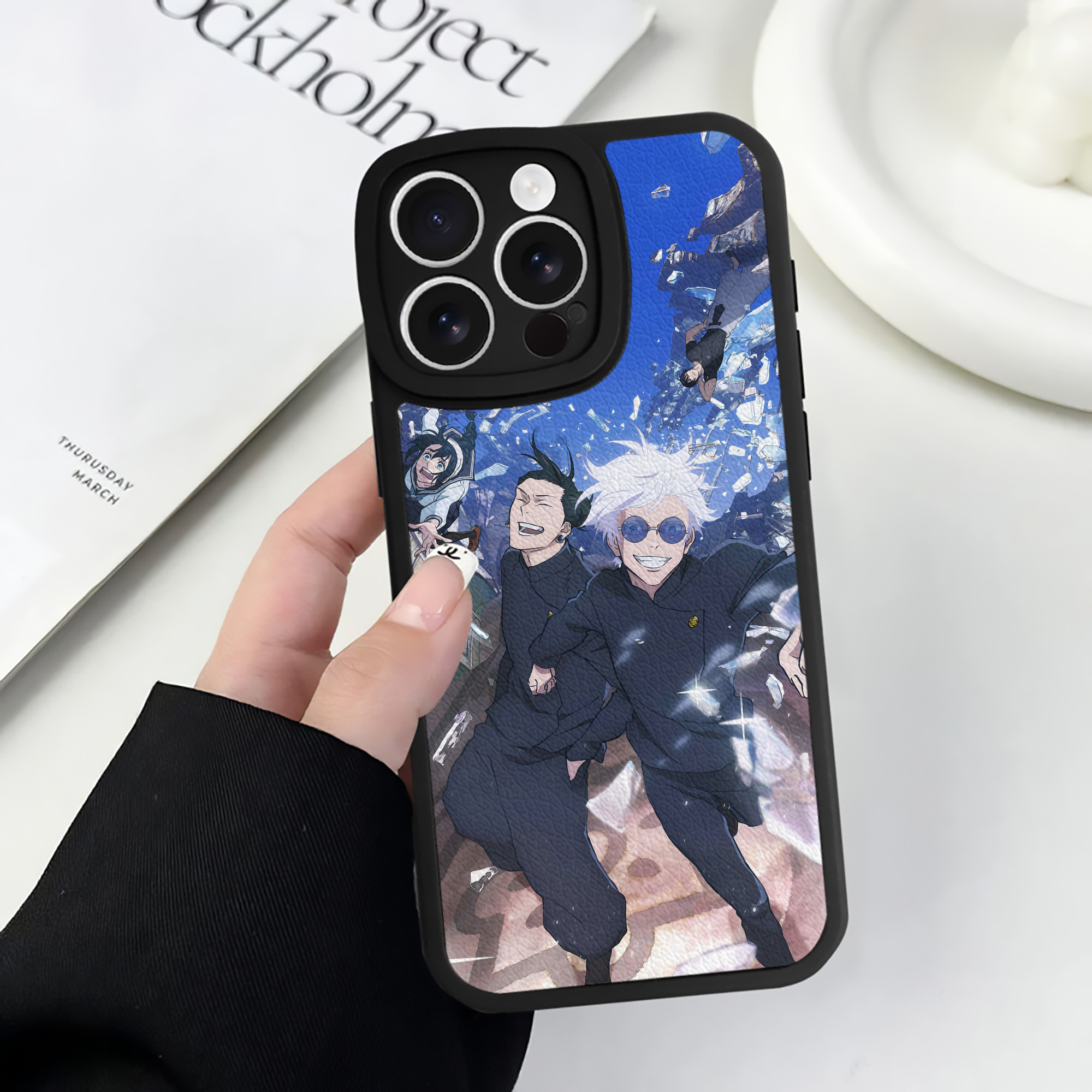 （画像用） 呪術廻戦 Jujutsu Kaisen 【iPhone 16シリーズ対応】シリコンスマホケース（レザー調） 材質：シリコン